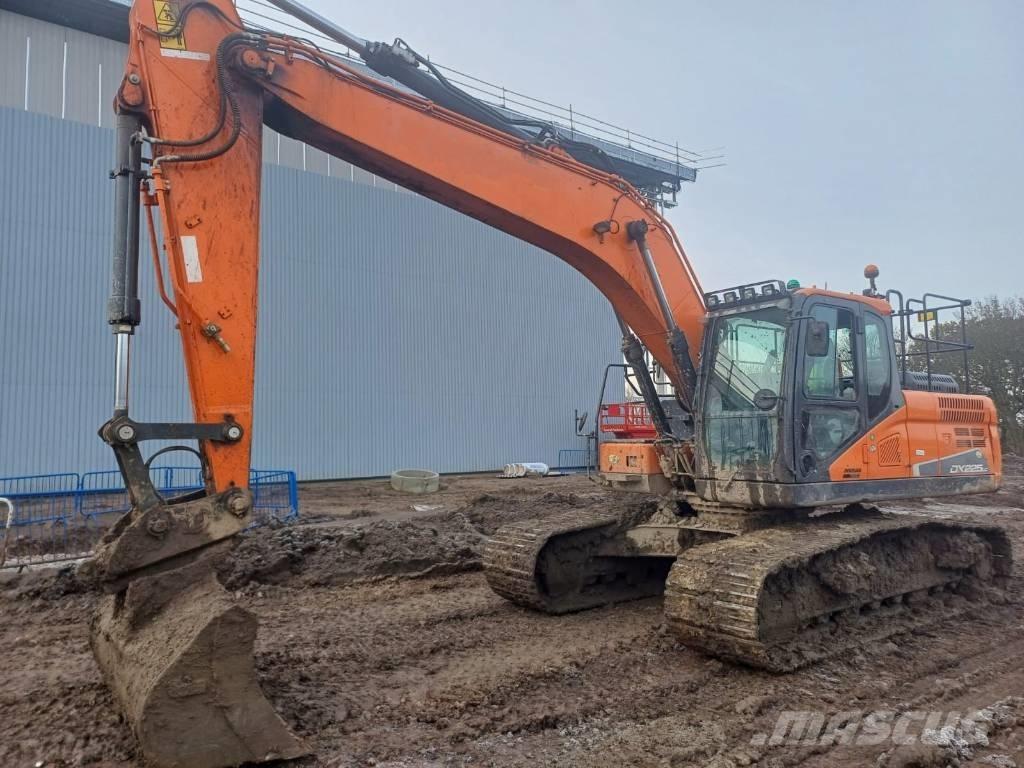 Doosan DX 225 LC-5 Bageri guseničari
