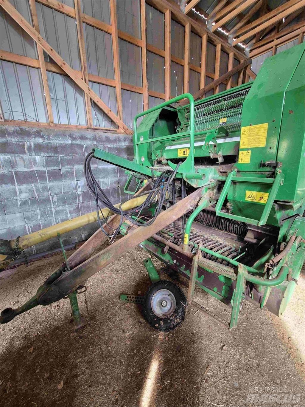 McHale F550 Prese/balirke za rolo bale