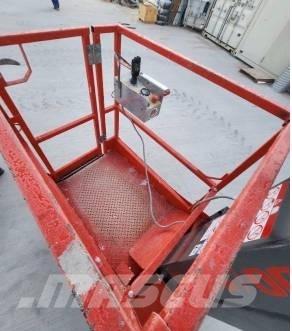 SkyJack SJ 12 Teleskopske samohodne platforme