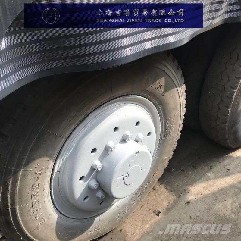 Sany STC1000 Polovne dizalice za sve terene