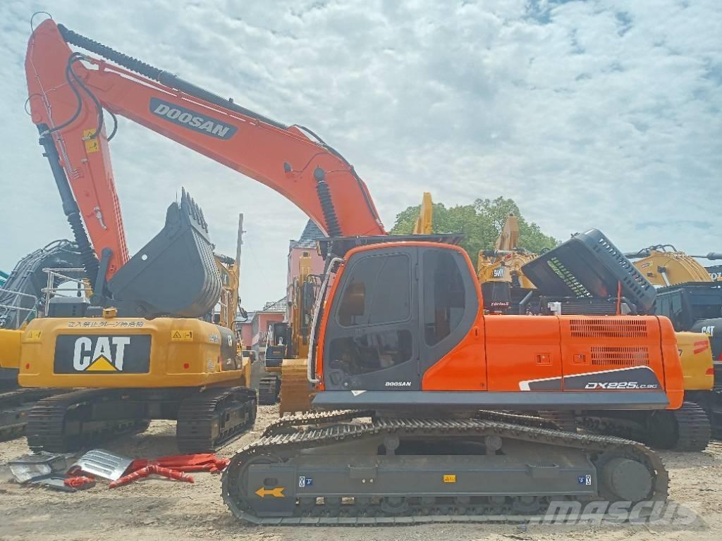 Doosan DX 225LC-9C Bageri guseničari
