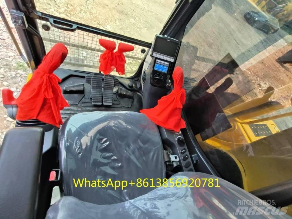 Komatsu PC 240-8 Midi bageri 7t – 12t