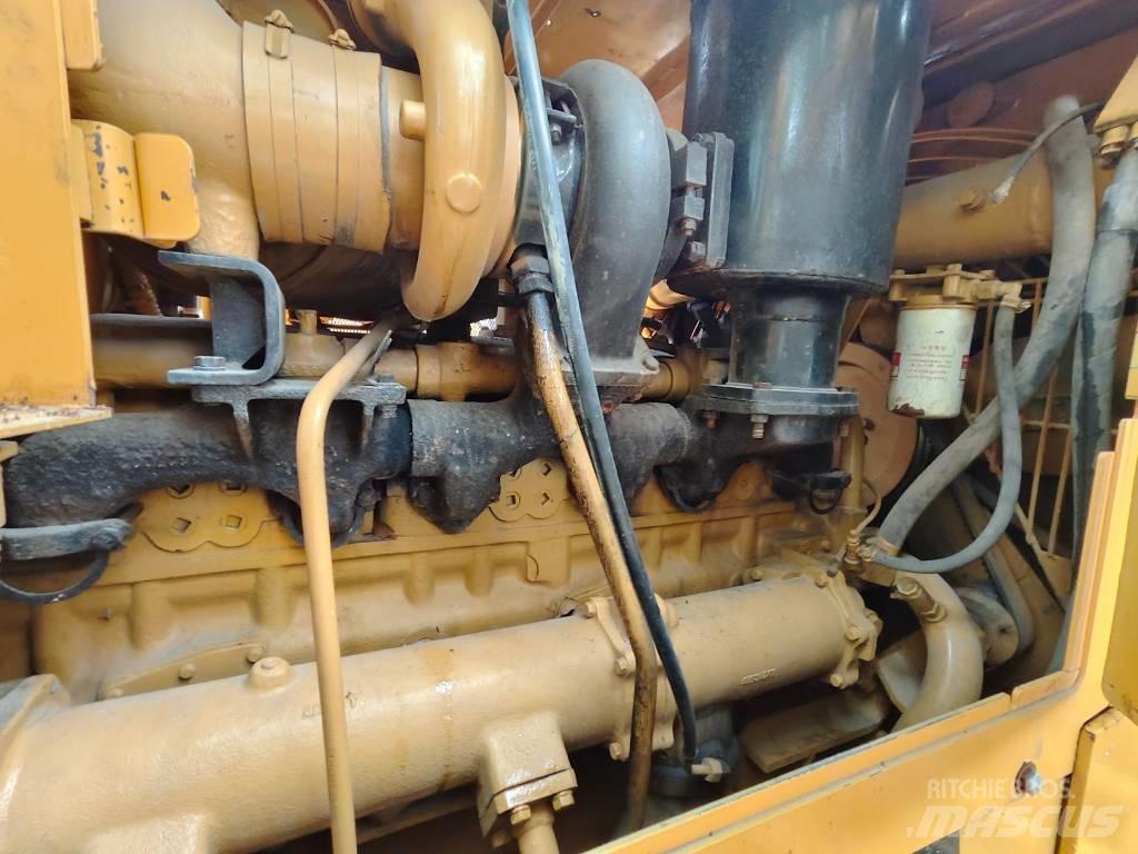 CAT D 7 G Buldožeri guseničari