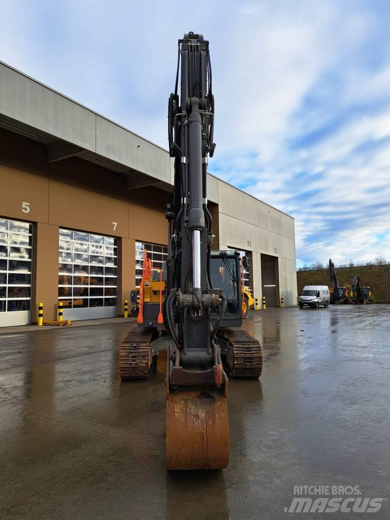 Volvo EC 200 EL Bageri guseničari