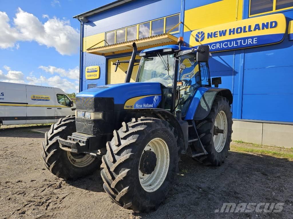 New Holland TM 190 Traktori