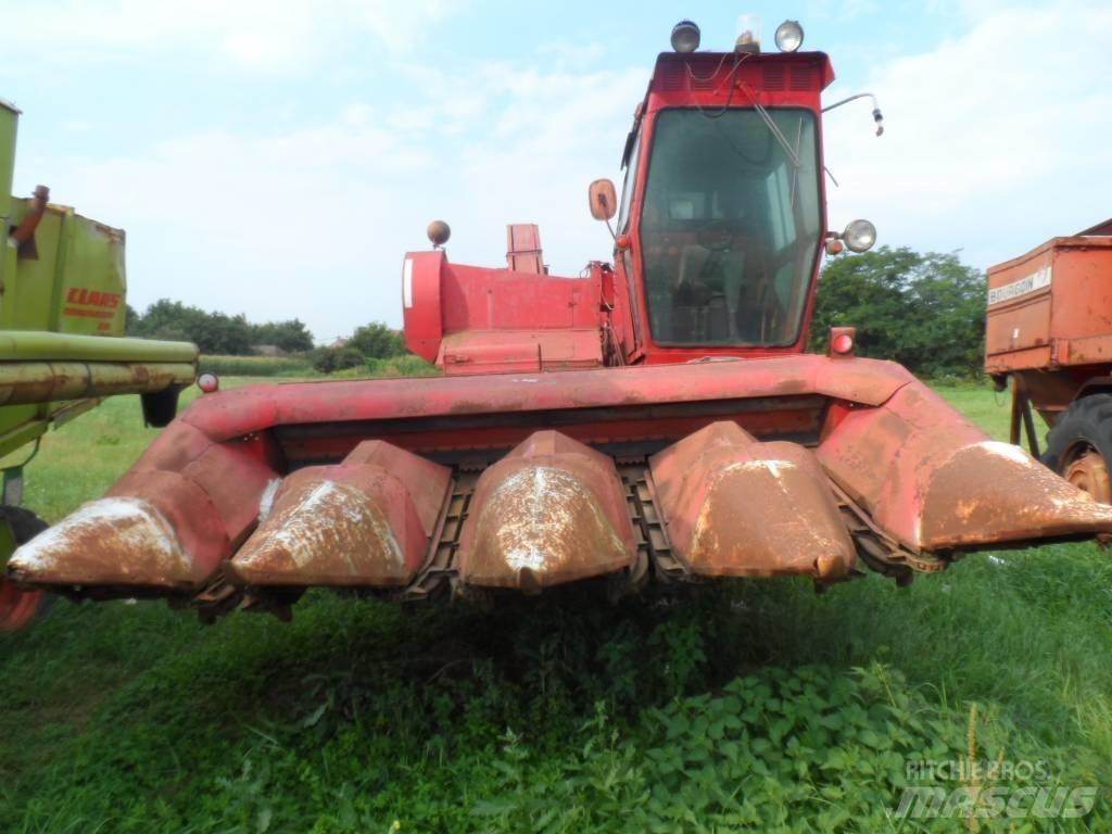 New Idea 802 Kombajni