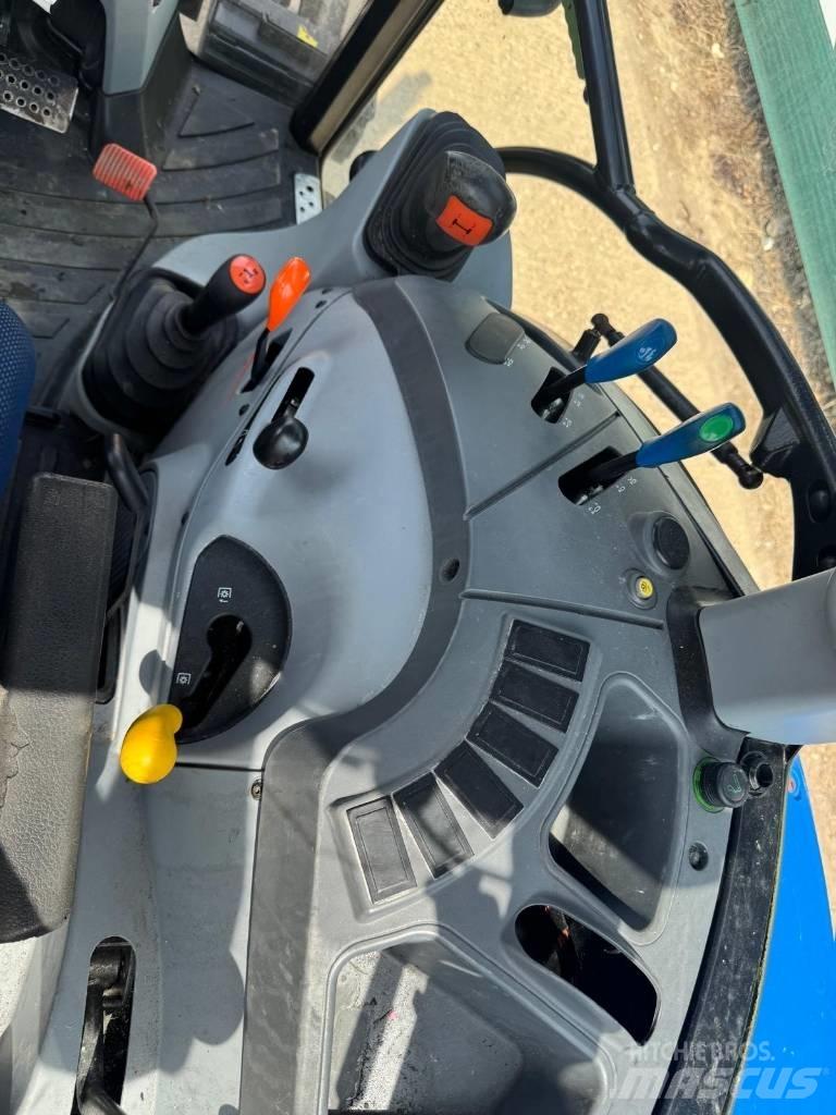 New Holland T 4.65 Traktori