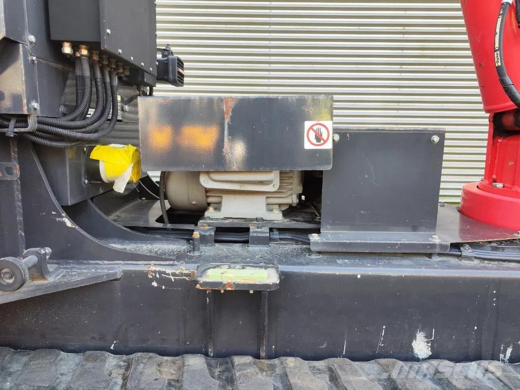 Unic URW 506 CDE Polovni mini kranovi