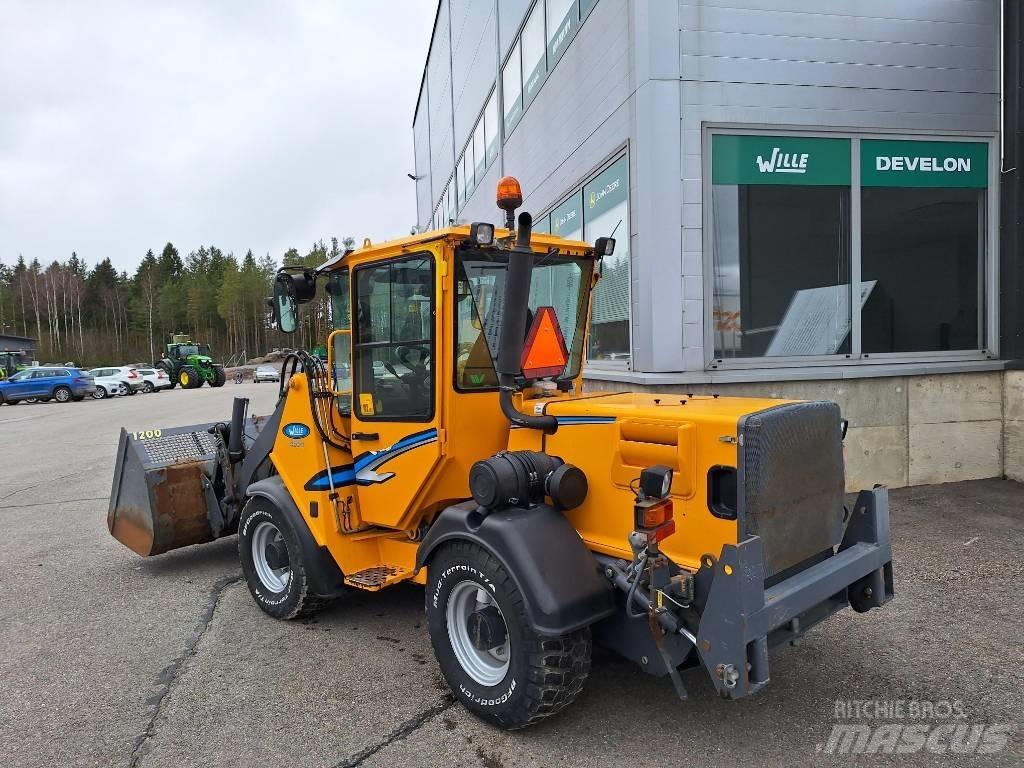 Wille 455 B Manji traktori