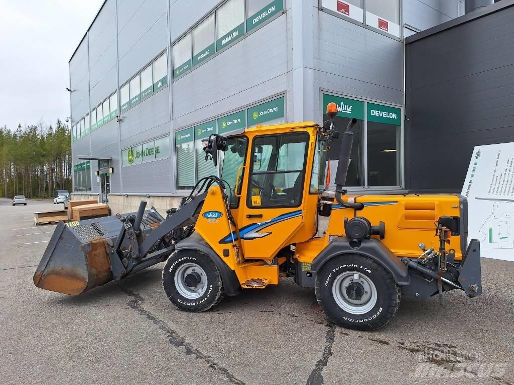 Wille 455 B Manji traktori