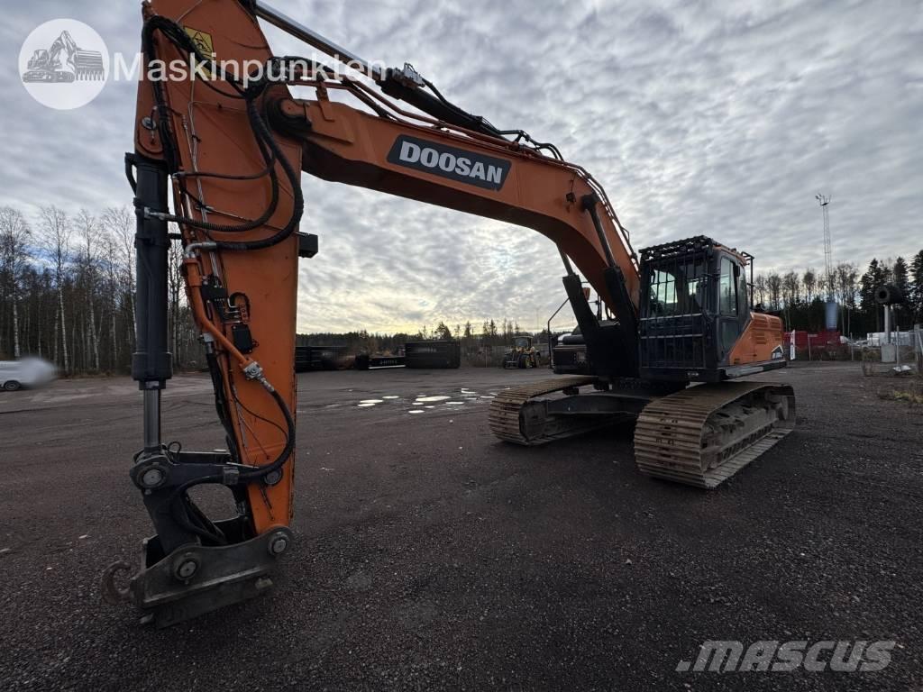 Doosan DX 300 LC Bageri guseničari