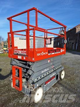 SkyJack SJ III 4632 Makazaste platforme