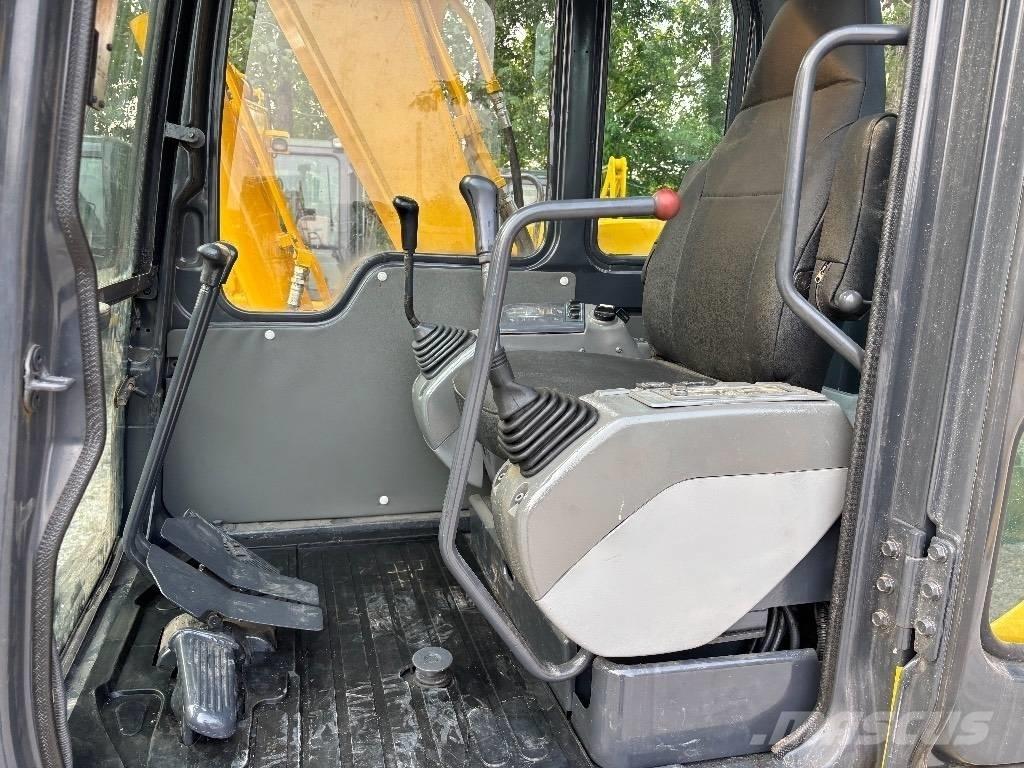 Komatsu PC 70 Mini bageri < 7t