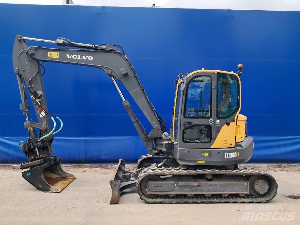 Volvo ECR 88 D Midi bageri 7t – 12t