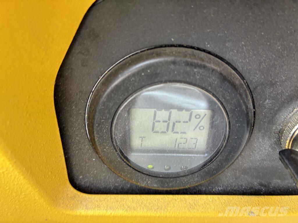 Hyster P 1.8AC Nisko podizni električni viljuškar
