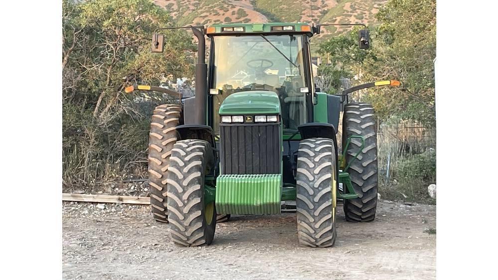 John Deere 8410 Traktori