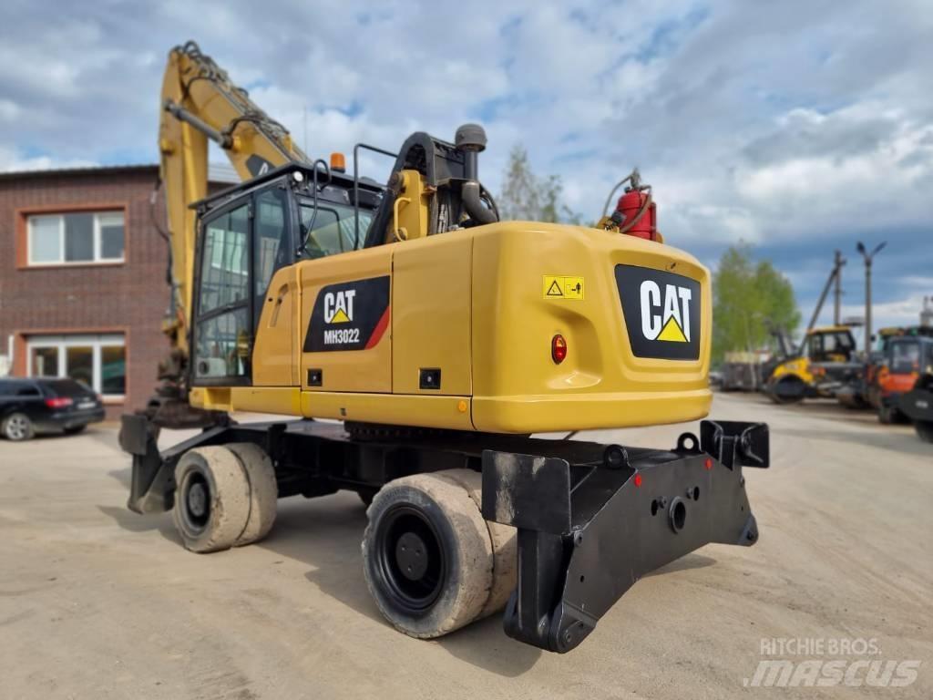 CAT MH 3022 Bageri za prenos primarnih/sekundarnih sirovina