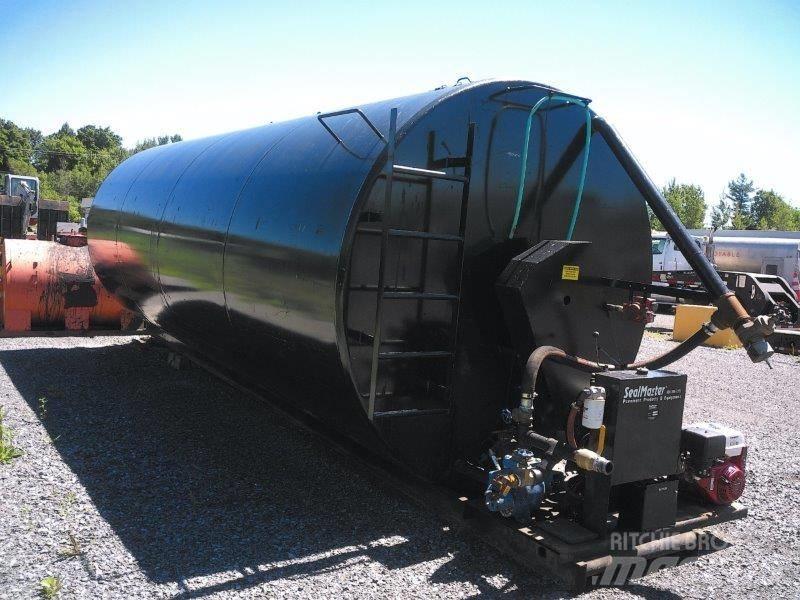 SealMaster 8000 GAL. Dodaci mašinama za asfalt