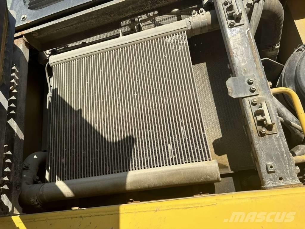 Komatsu PC 500-10 Bageri guseničari