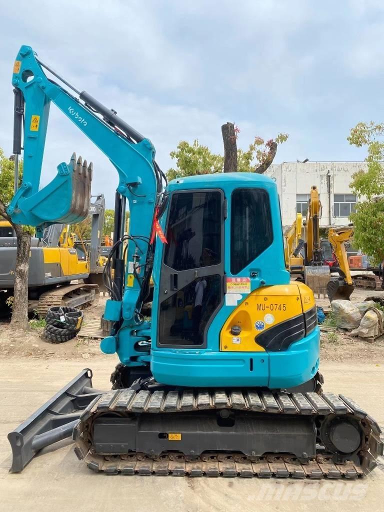 Kubota U40 Mini bageri < 7t