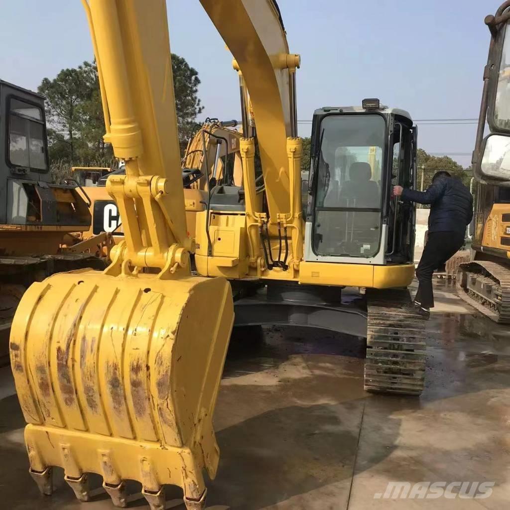 Komatsu PC 138 US Midi bageri 7t – 12t