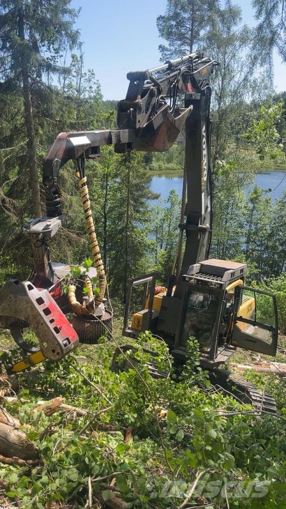 Log Max 7000 XT Glave za kombajne