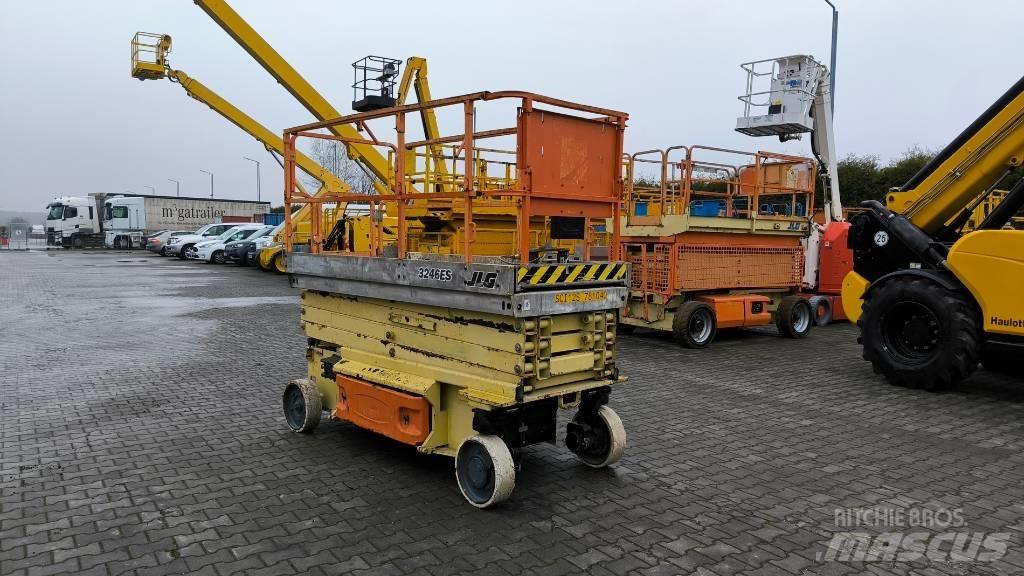 JLG 3246 ES Makazaste platforme
