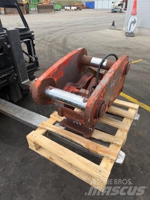 Miller VOLVO EC 160 Brze spojke