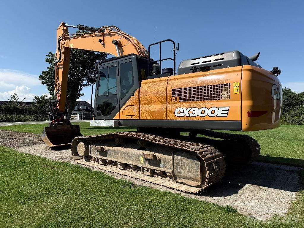 CASE CX 300 E Bageri guseničari