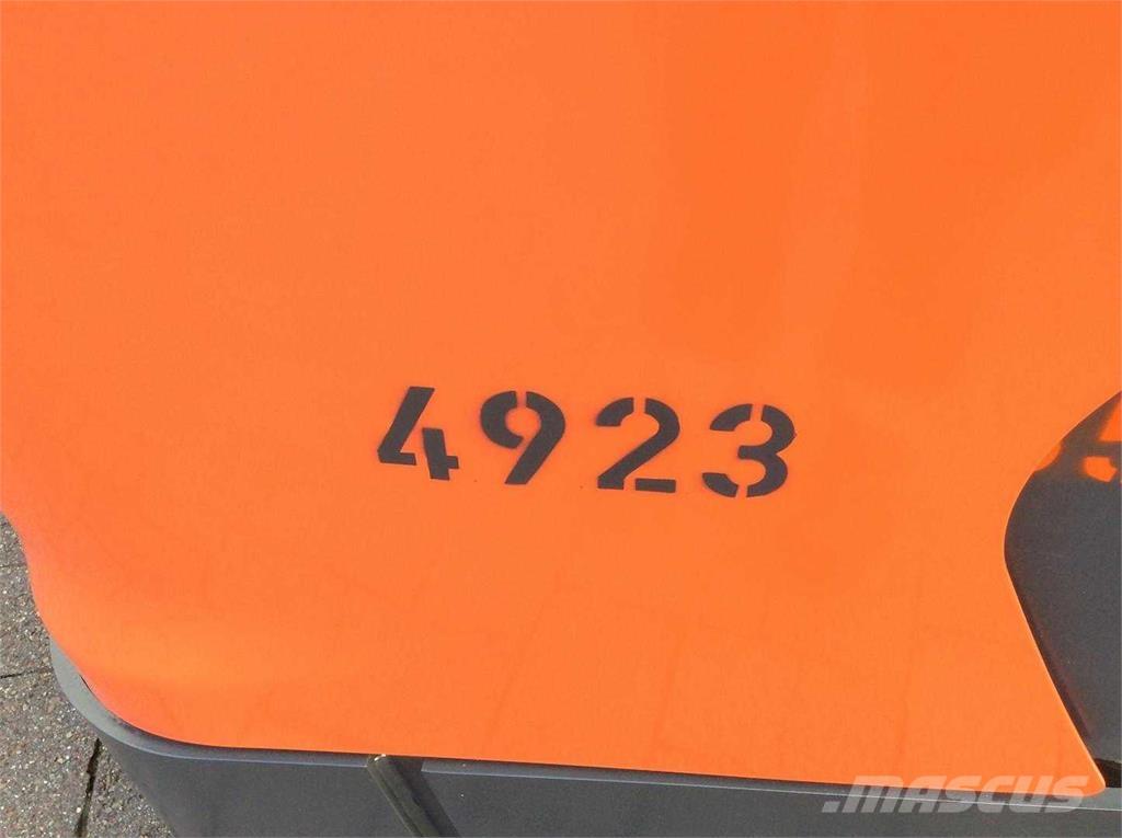 Linde R14G Viljuškari sa pomičnim stupom