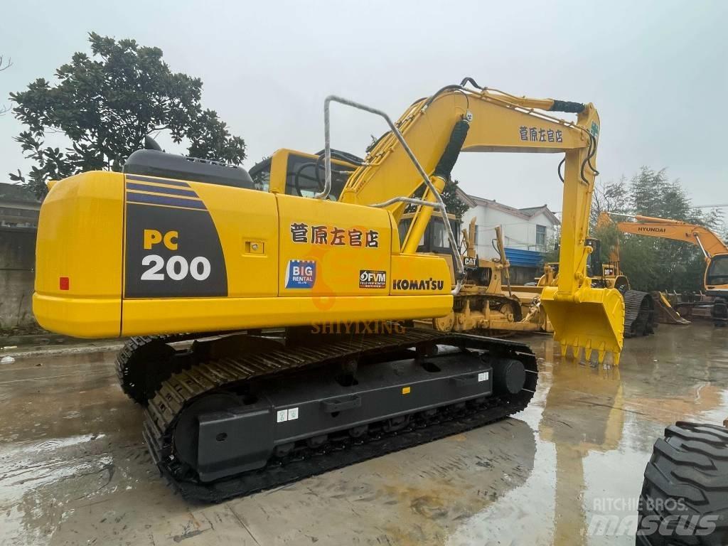 Komatsu PC 200 Bageri guseničari