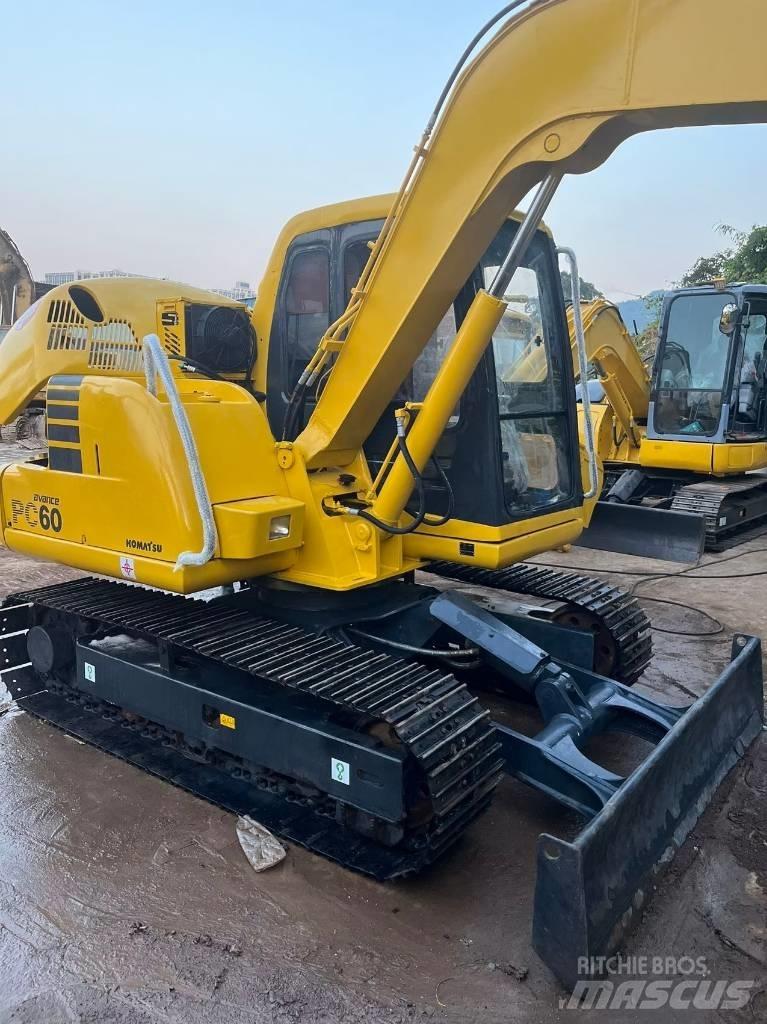 Komatsu PC 60-7 Bageri guseničari