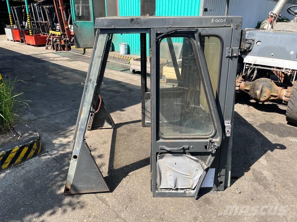 Nissan CABIN W-1038 Kabine i unutrašnjost