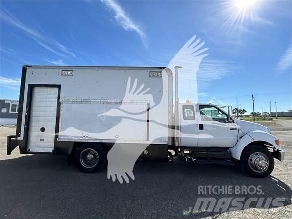 Ford F750 SD Ostalo za građevinarstvo