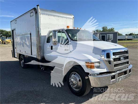 Ford F750 SD Ostalo za građevinarstvo