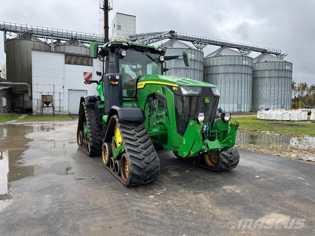 John Deere 8RX 410 Traktori