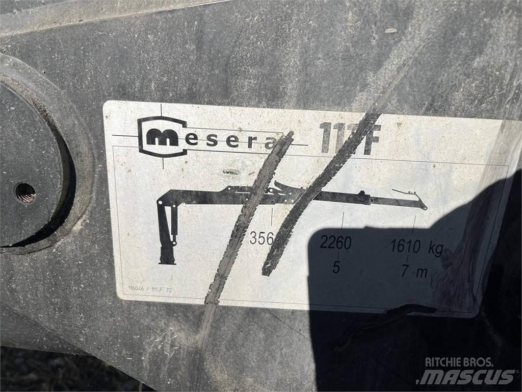 Loglift 111 Kranovi za debla
