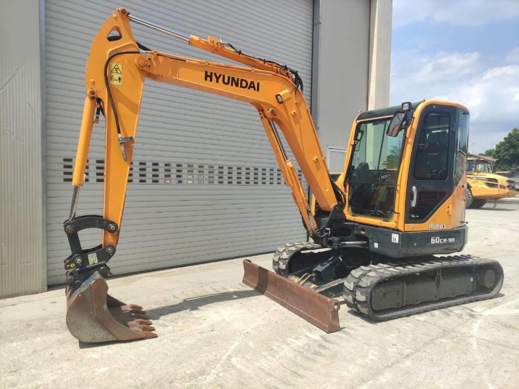 Hyundai R60CR-9A Mini bageri < 7t