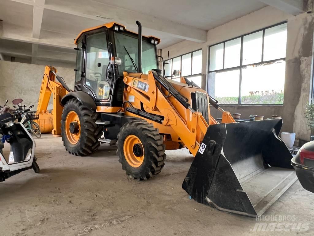 JCB 3 CX Rovokopači