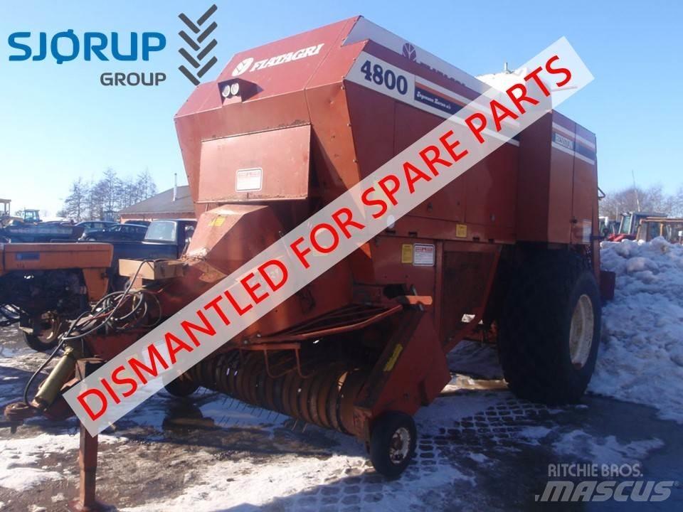 Hesston 4800 Traktori