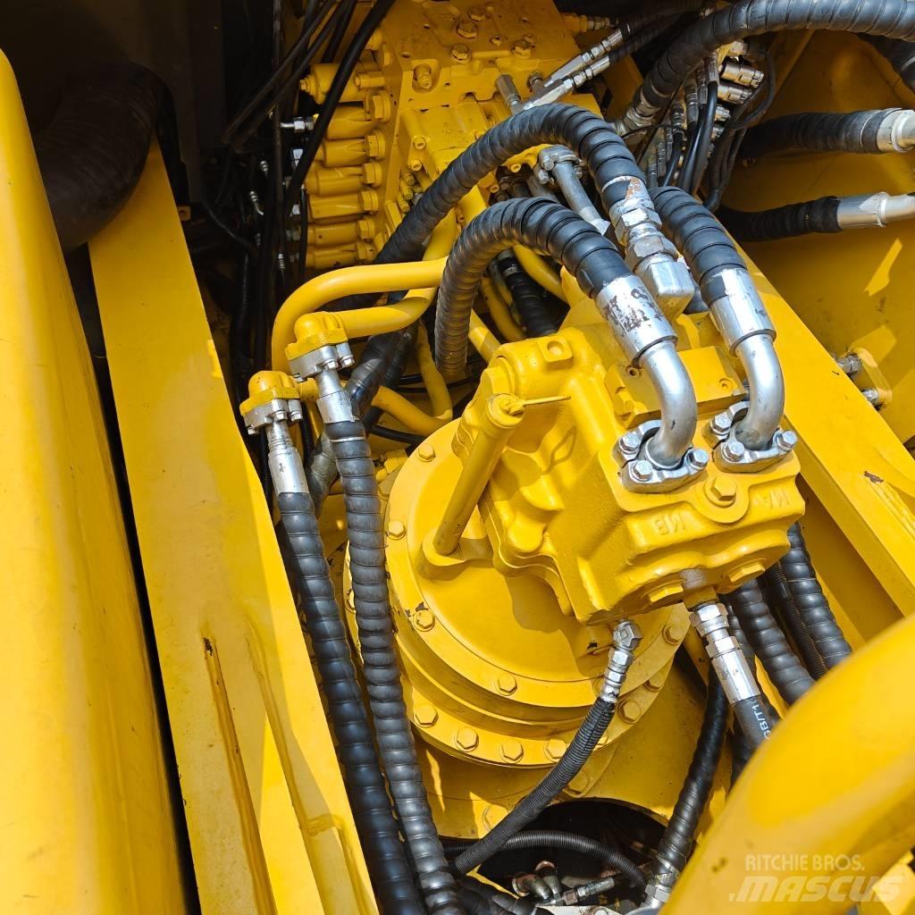 Komatsu 450-8 Bageri guseničari