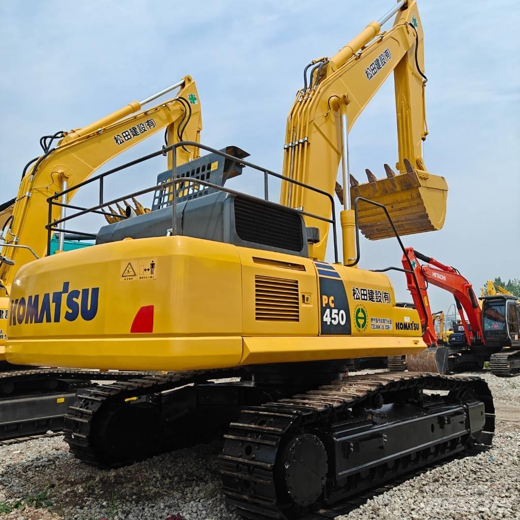 Komatsu 450-8 Bageri guseničari