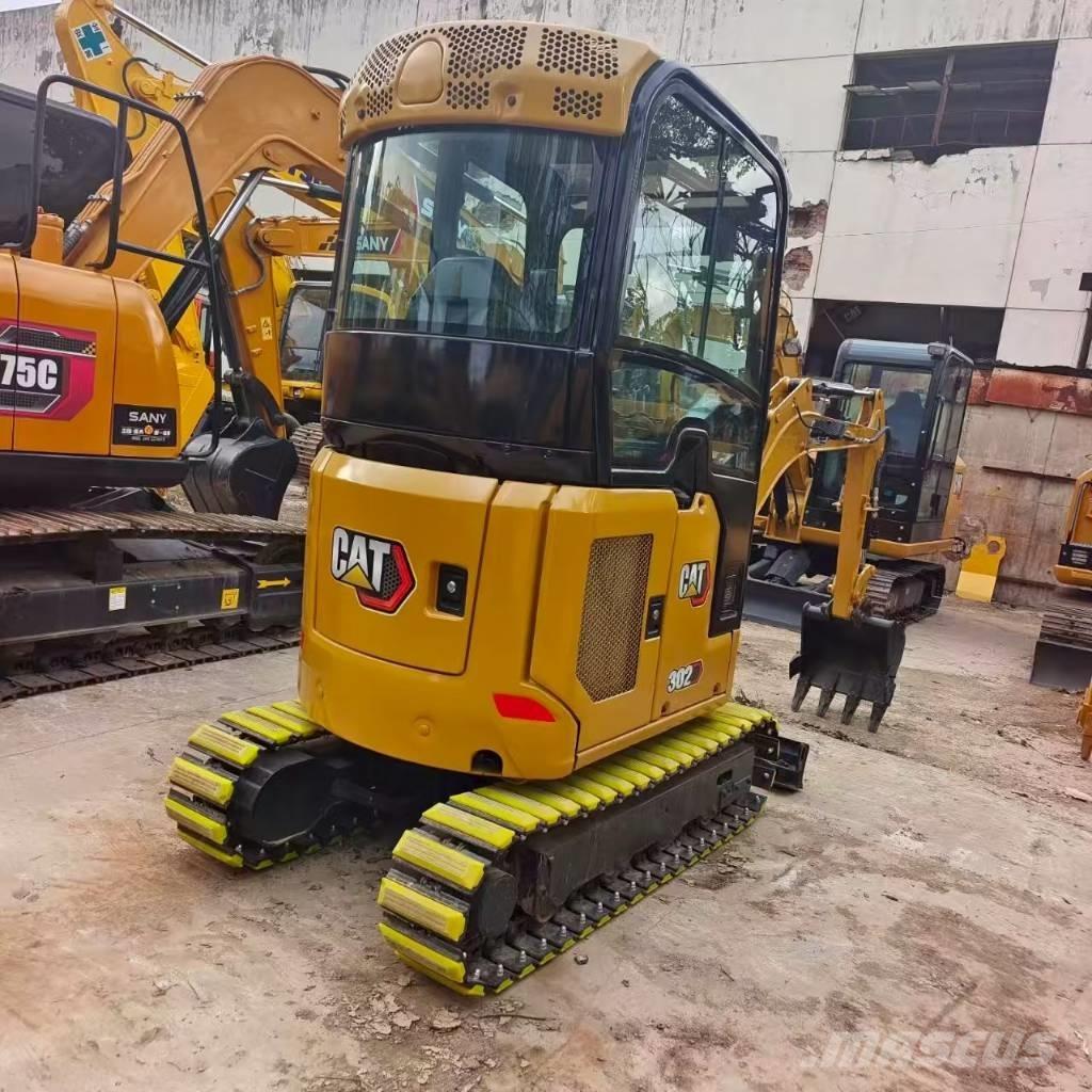 CAT 302 CR Mini bageri < 7t