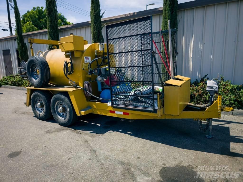  Seal Rite SR 700 Dodaci mašinama za asfalt