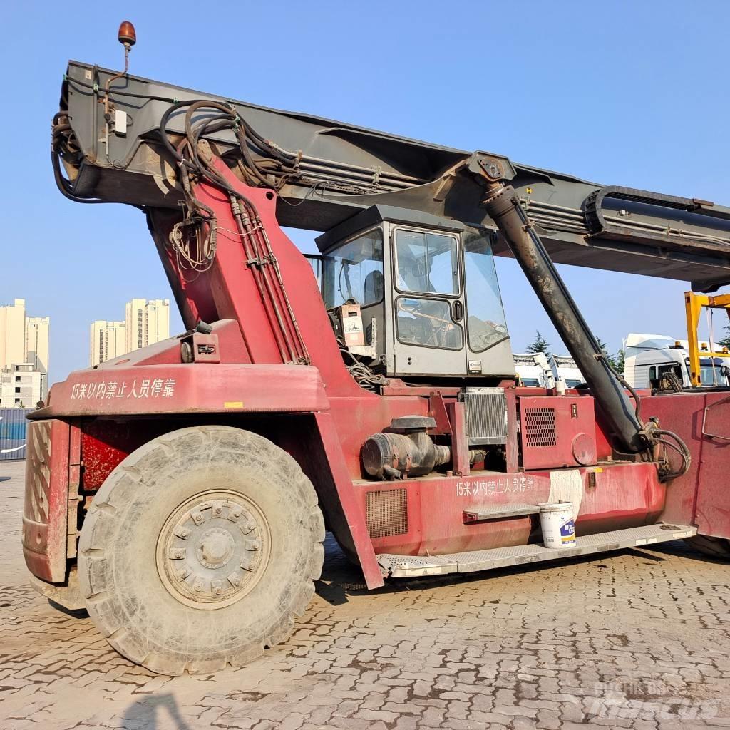 Kalmar DRD 450 Dohvatni viljuškari