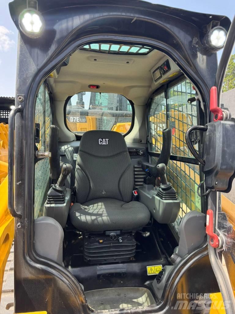 CAT 259D3 Skid steer mini utovarivači