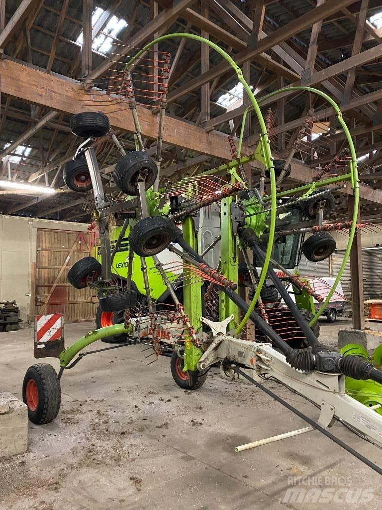 CLAAS Liner 2700 Sakupljači