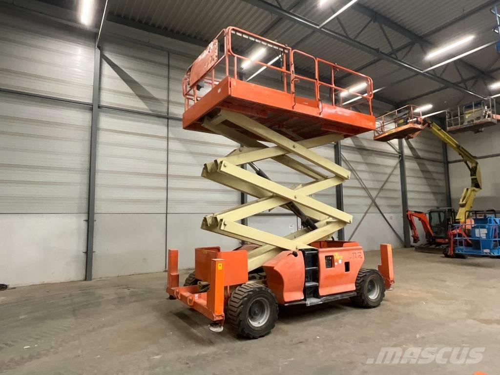 JLG 3394 RT Makazaste platforme