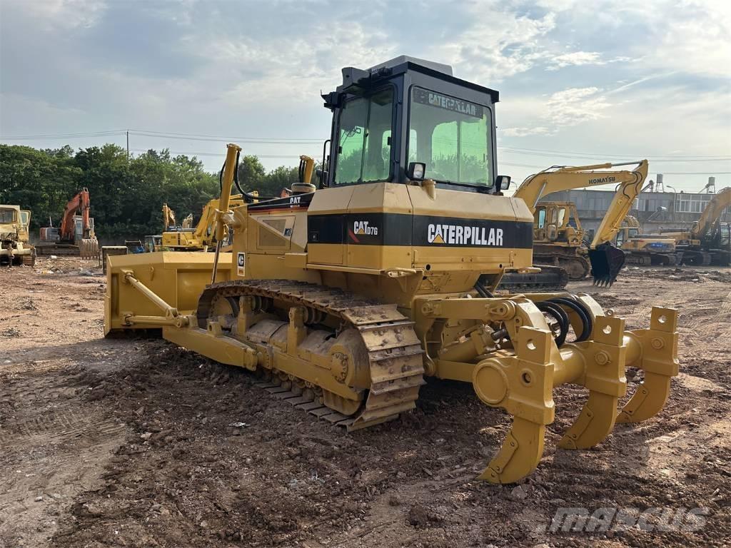 CAT D7G Buldožeri guseničari