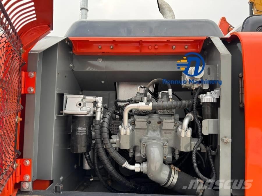 Hitachi ZX 240 Bageri guseničari